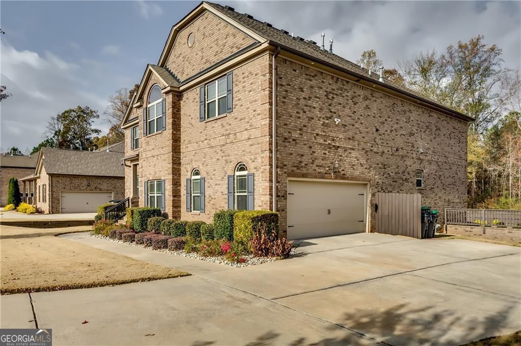 Photo of 2216 Golden Eagle Drive, Locust Grove, GA 30248 (MLS # 10661904)