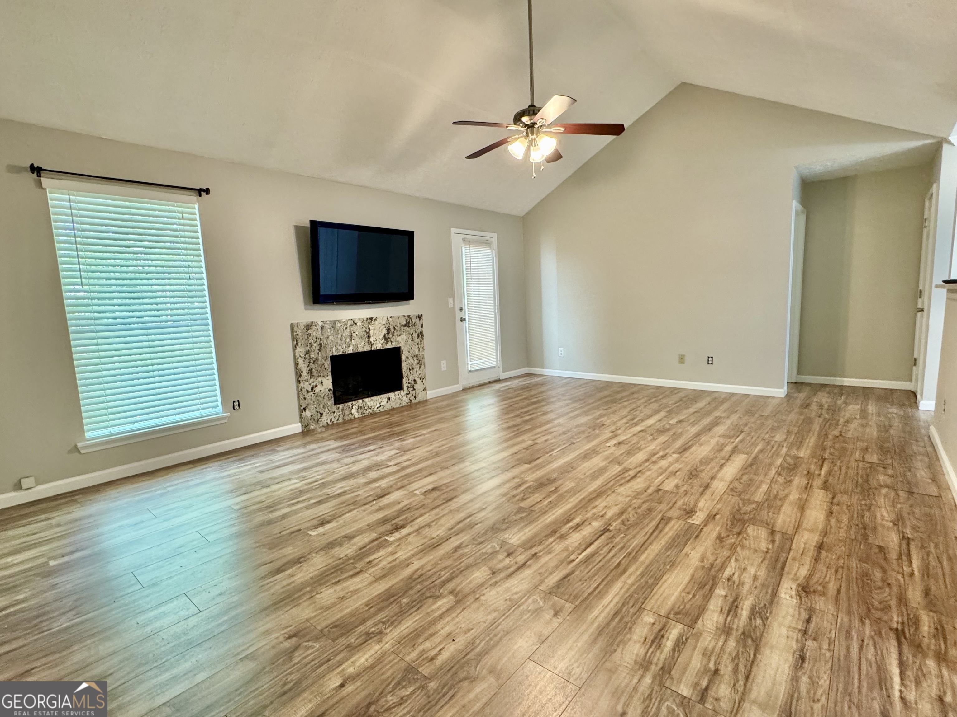 Peachtree City, Georgia 30269, United States, 3 Bedrooms Bedrooms, ,2 BathroomsBathrooms,Residential,Pending,139027