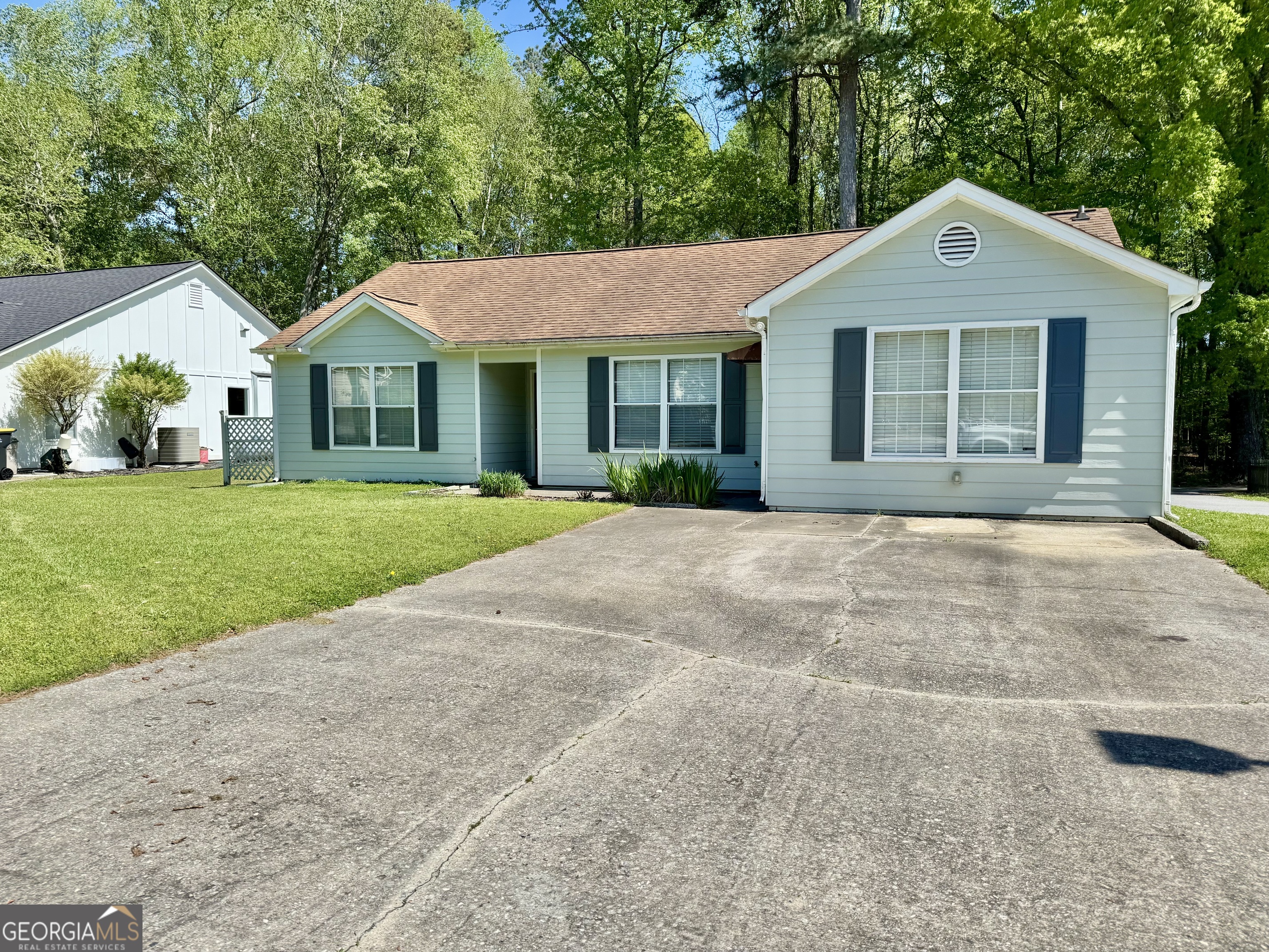 Peachtree City, Georgia 30269, United States, 3 Bedrooms Bedrooms, ,2 BathroomsBathrooms,Residential,Pending,139027