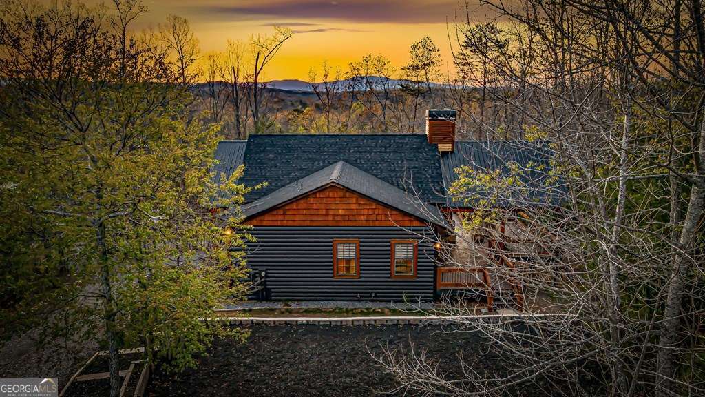 346 Logan DR
