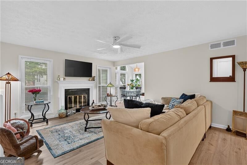 1005 Canyon Point CIR