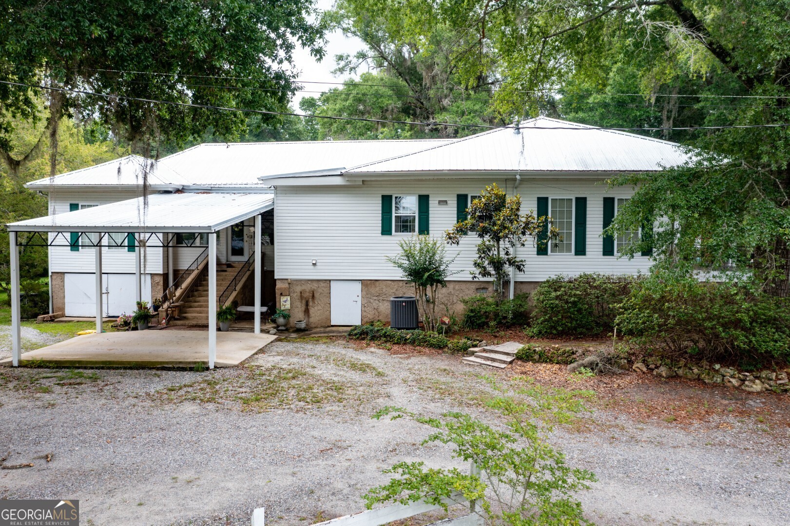 311 Hartford RD E
