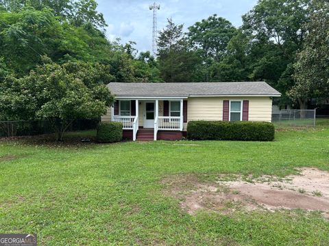 Photo of 75 S Main Street, Luthersville, GA 30251 (MLS # 10774408)