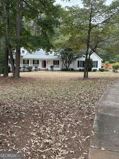 Photo of 68 Lancaster Way, Newnan, GA 30263 (MLS # 10621200)