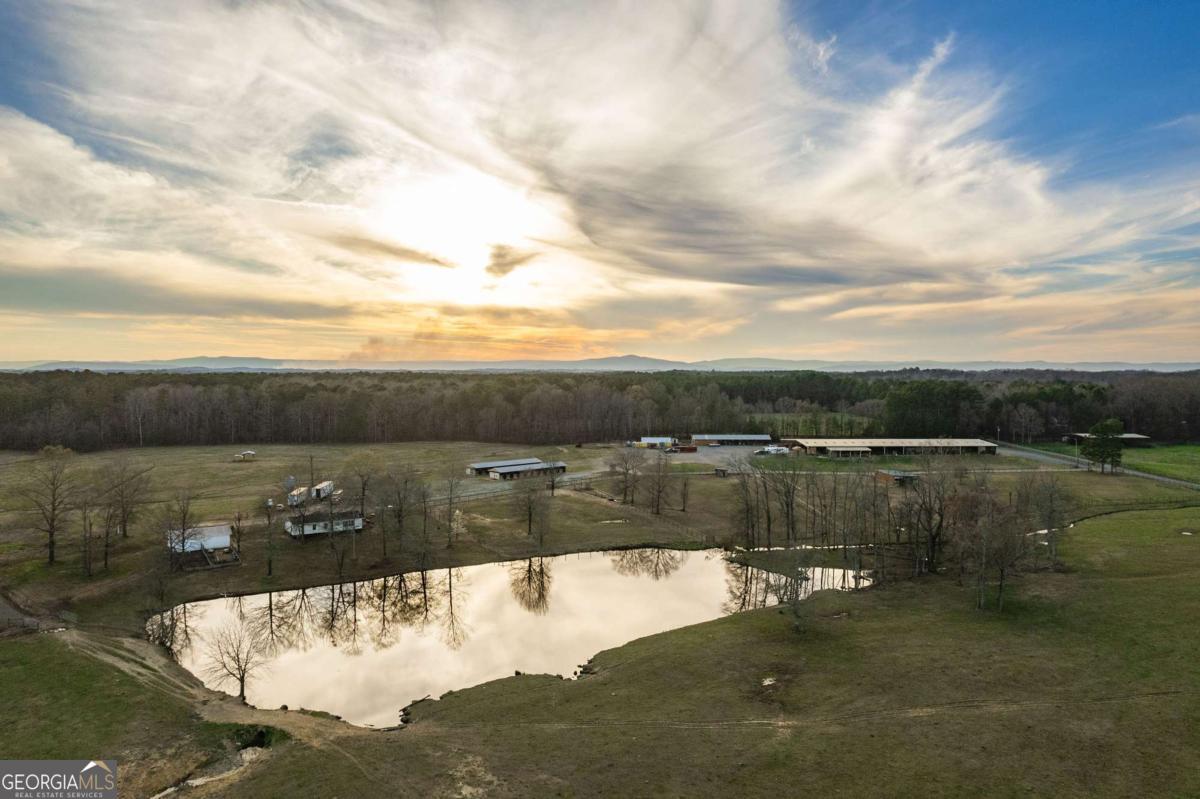 486 County Line RD