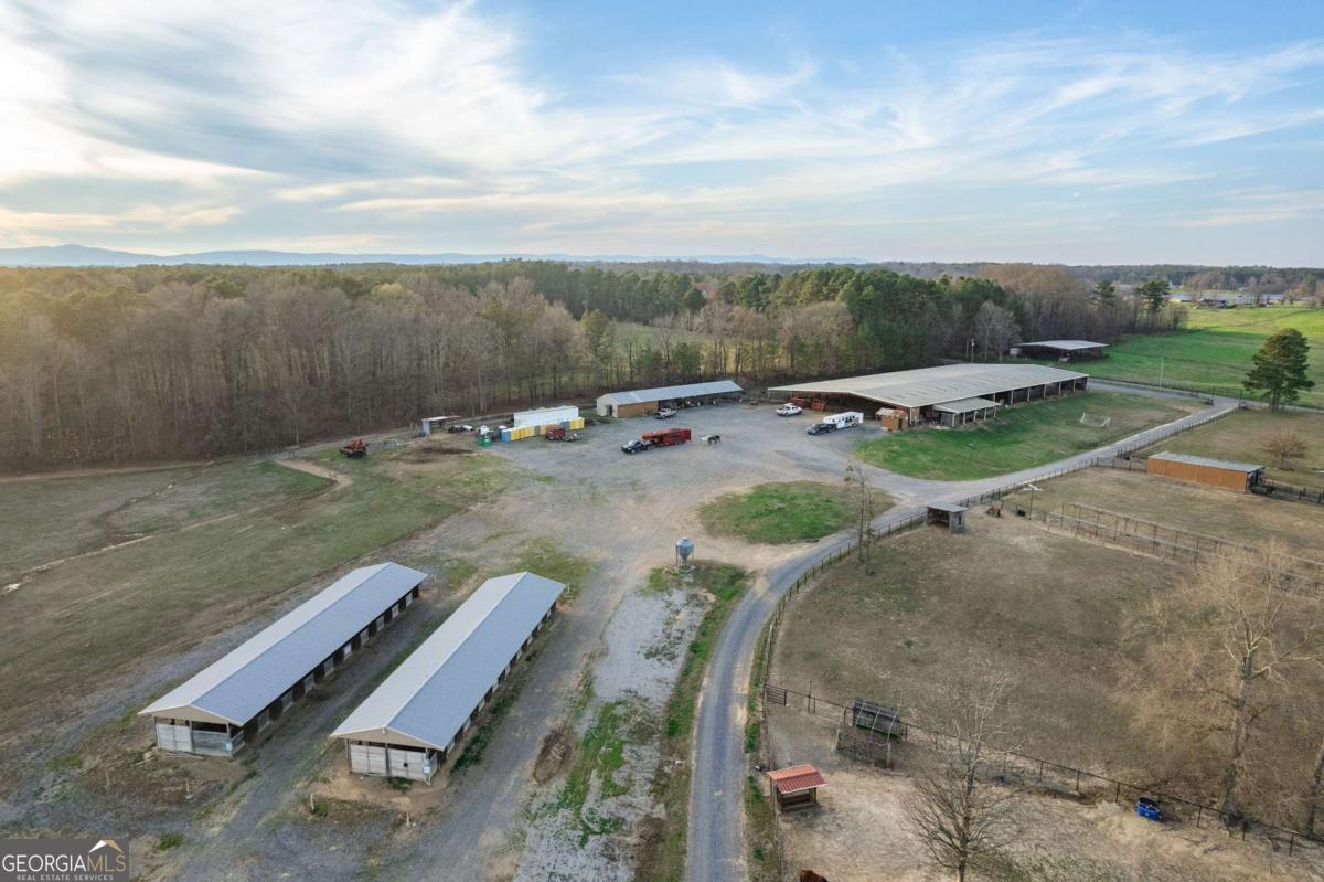 486 County Line RD