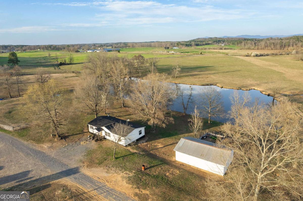 486 County Line RD