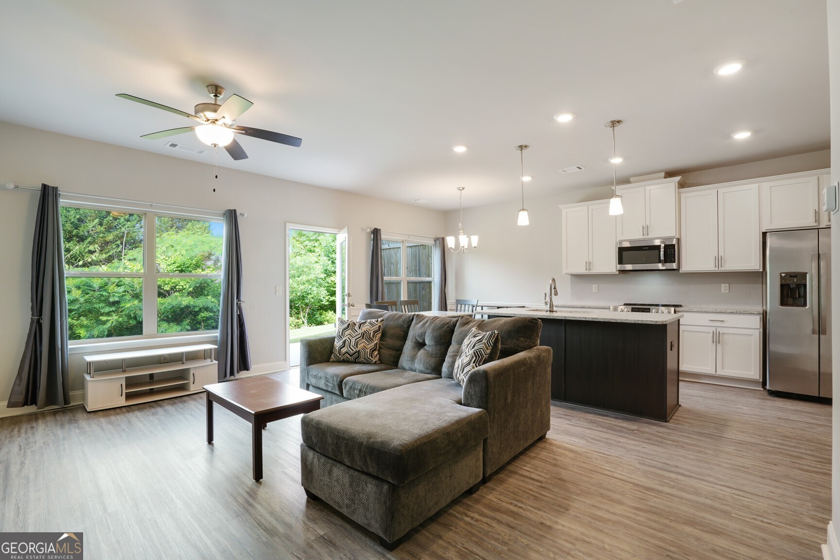 1360 Sugar Glen CT