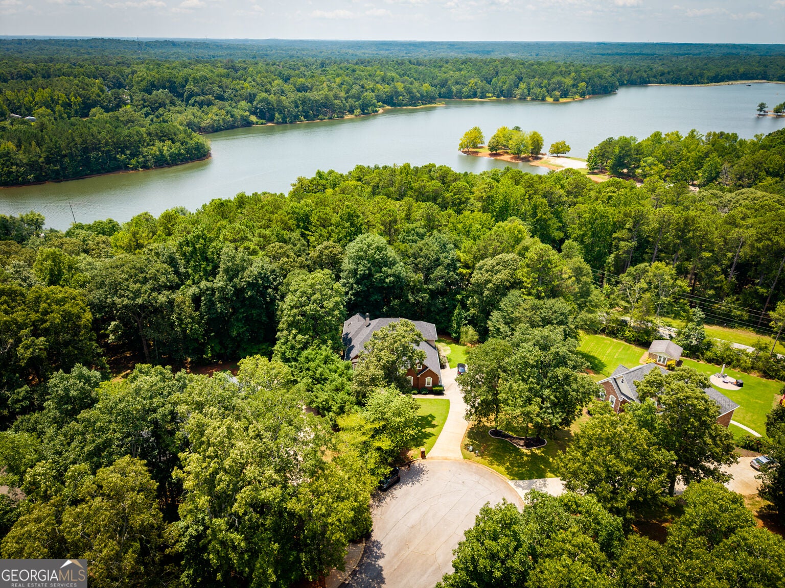 12426 Edgewater DR