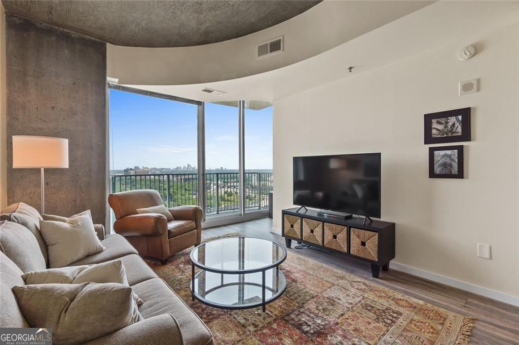 Photo of 361 17th Street #2120, Atlanta, GA 30363 (MLS # 10735890)