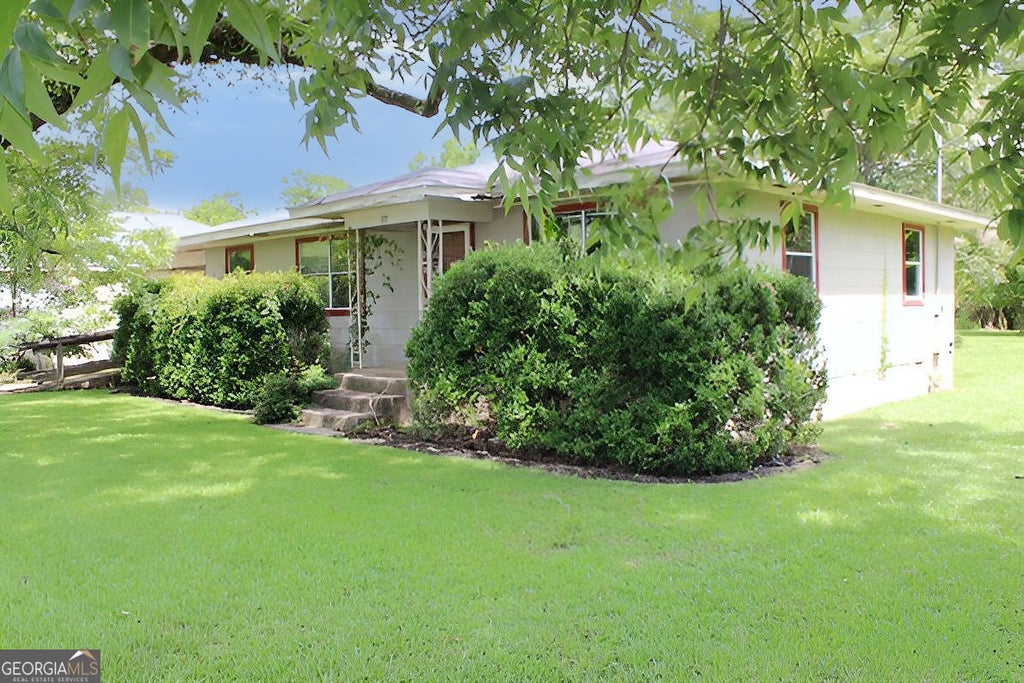 Photo of 111 Magnolia Street, Warwick, GA 31796 (MLS # 10855304)