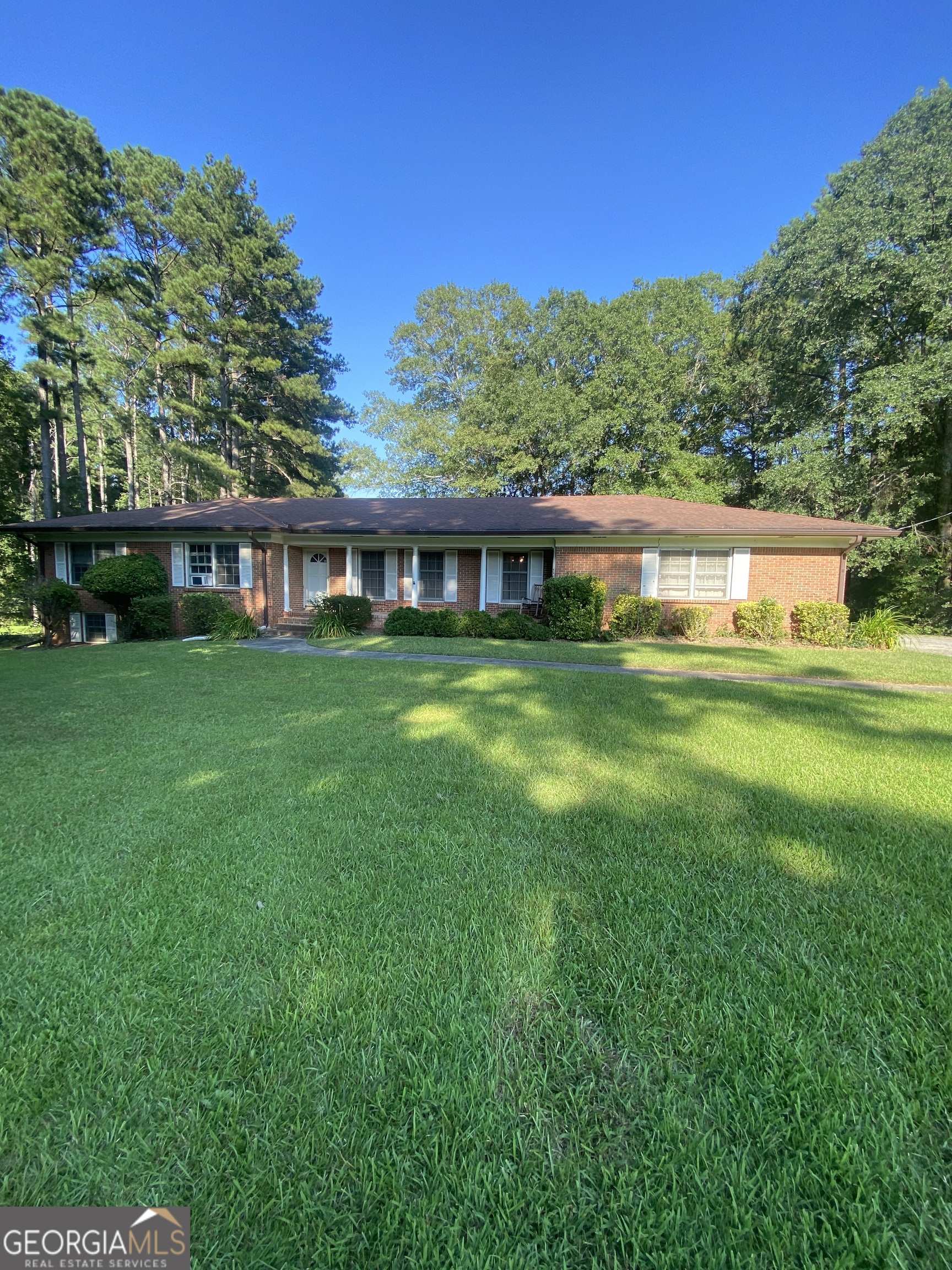 563 Highway 279