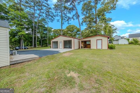 A home in Warner Robins