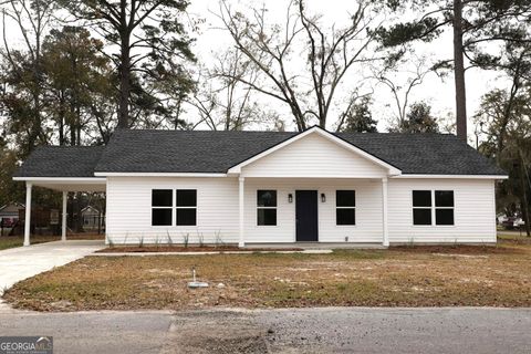 A home in Blackshear