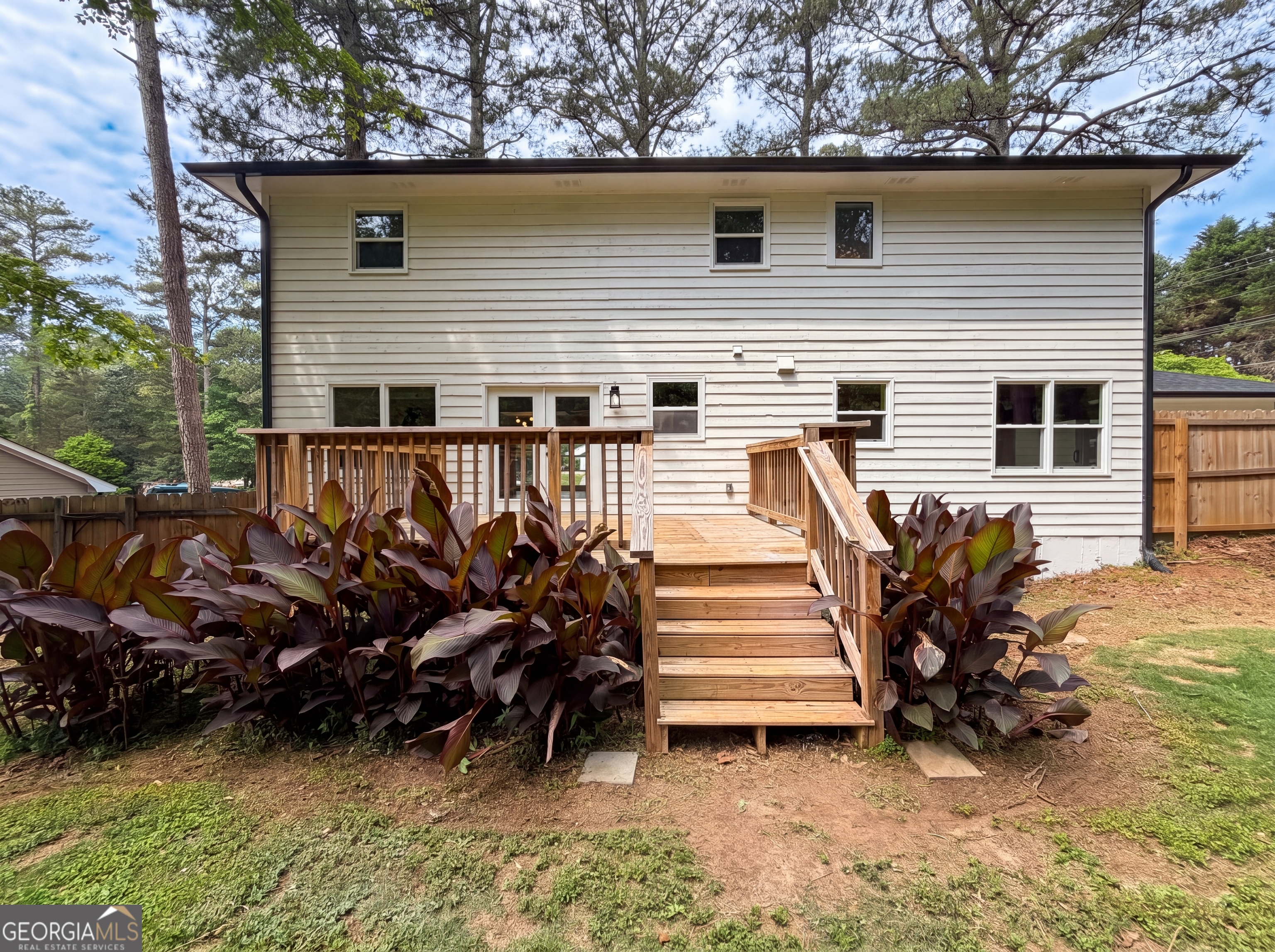 1772 Huntingford DR