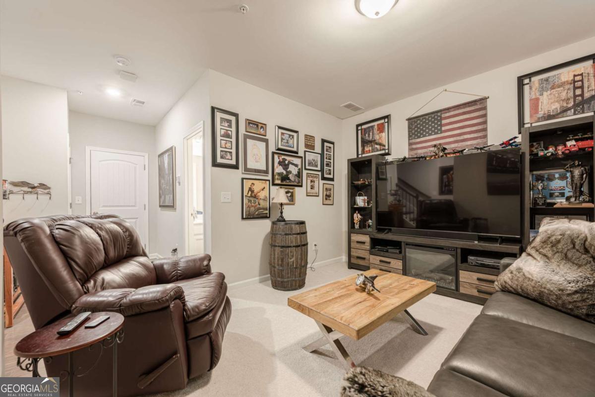 Caravavelle at Windward Park - Residential