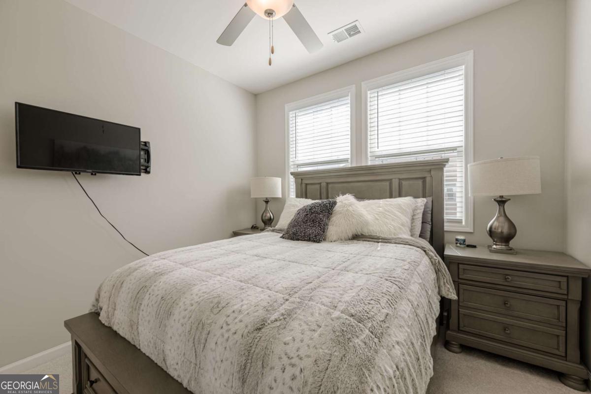 Caravavelle at Windward Park - Residential