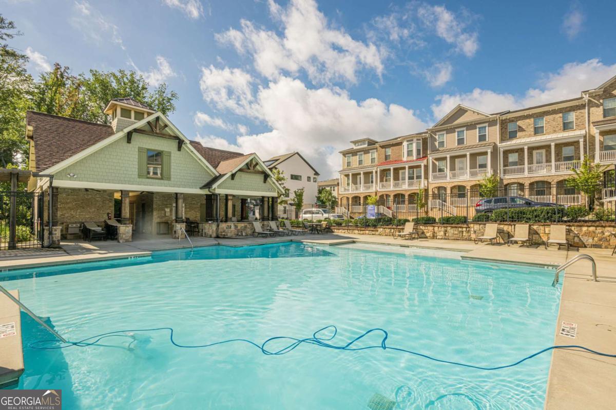 Caravavelle at Windward Park - Residential