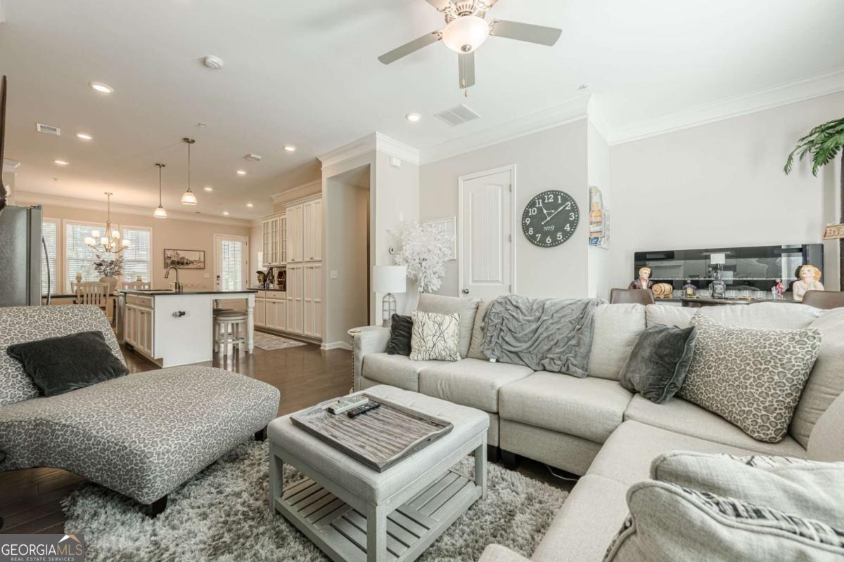 Caravavelle at Windward Park - Residential