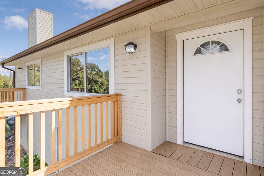 Photo of 3989 Darryl Lane, Gainesville, GA 30506 (MLS # 10673241)