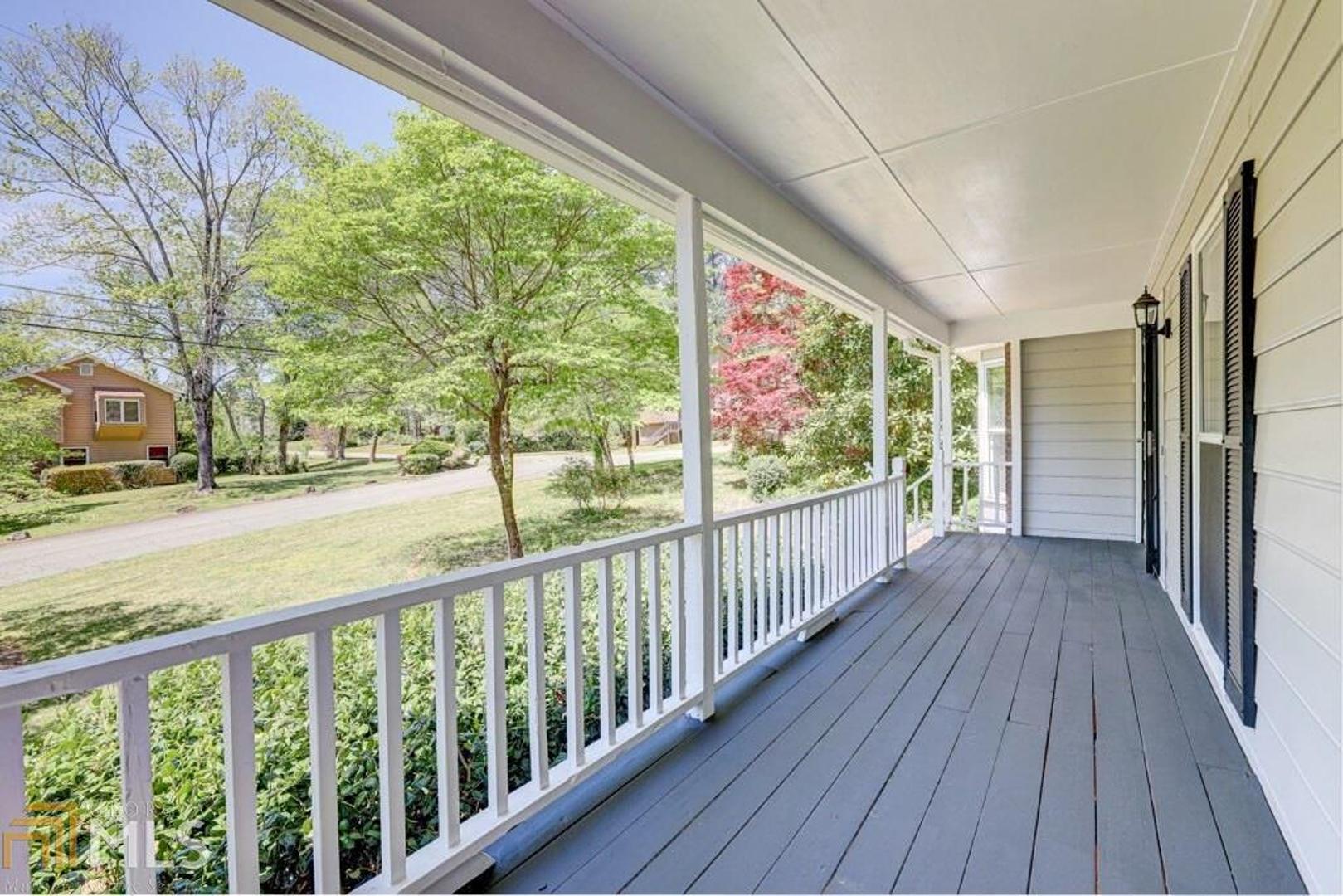 Country Plantation - Residential