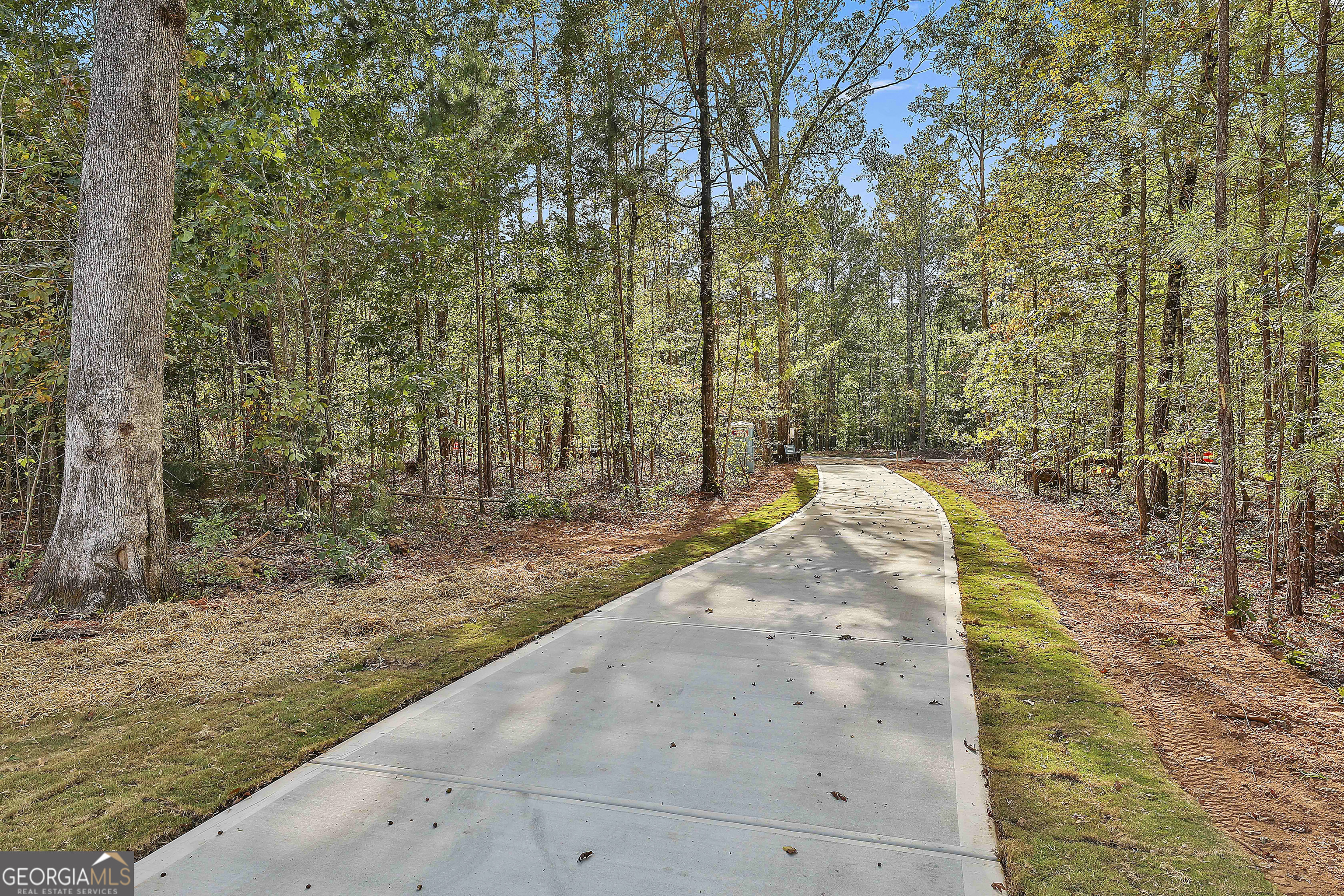651 Burg RD