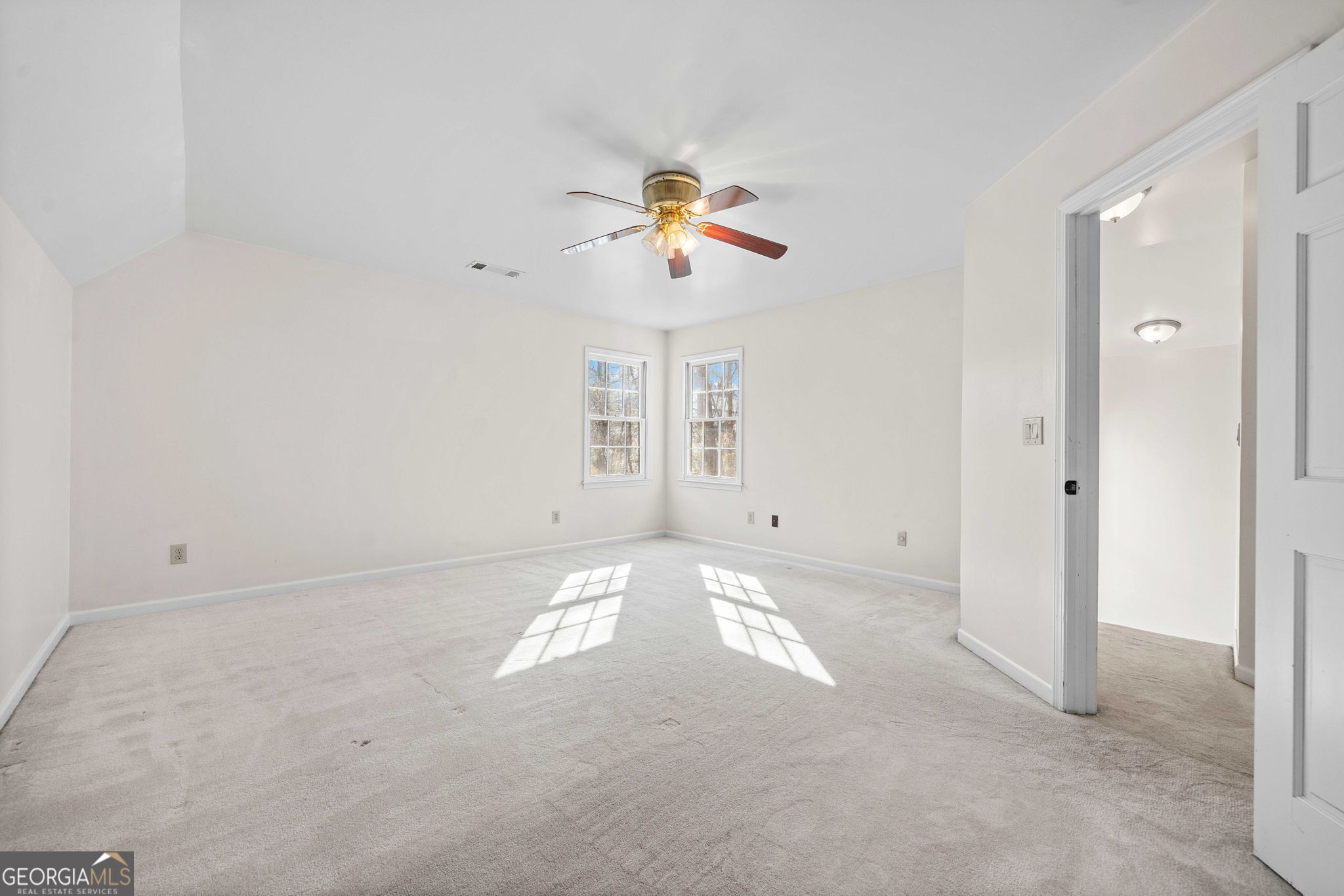 Lawrenceville, Georgia 30044, United States, 4 Bedrooms Bedrooms, ,3 BathroomsBathrooms,Residential,Active,21202