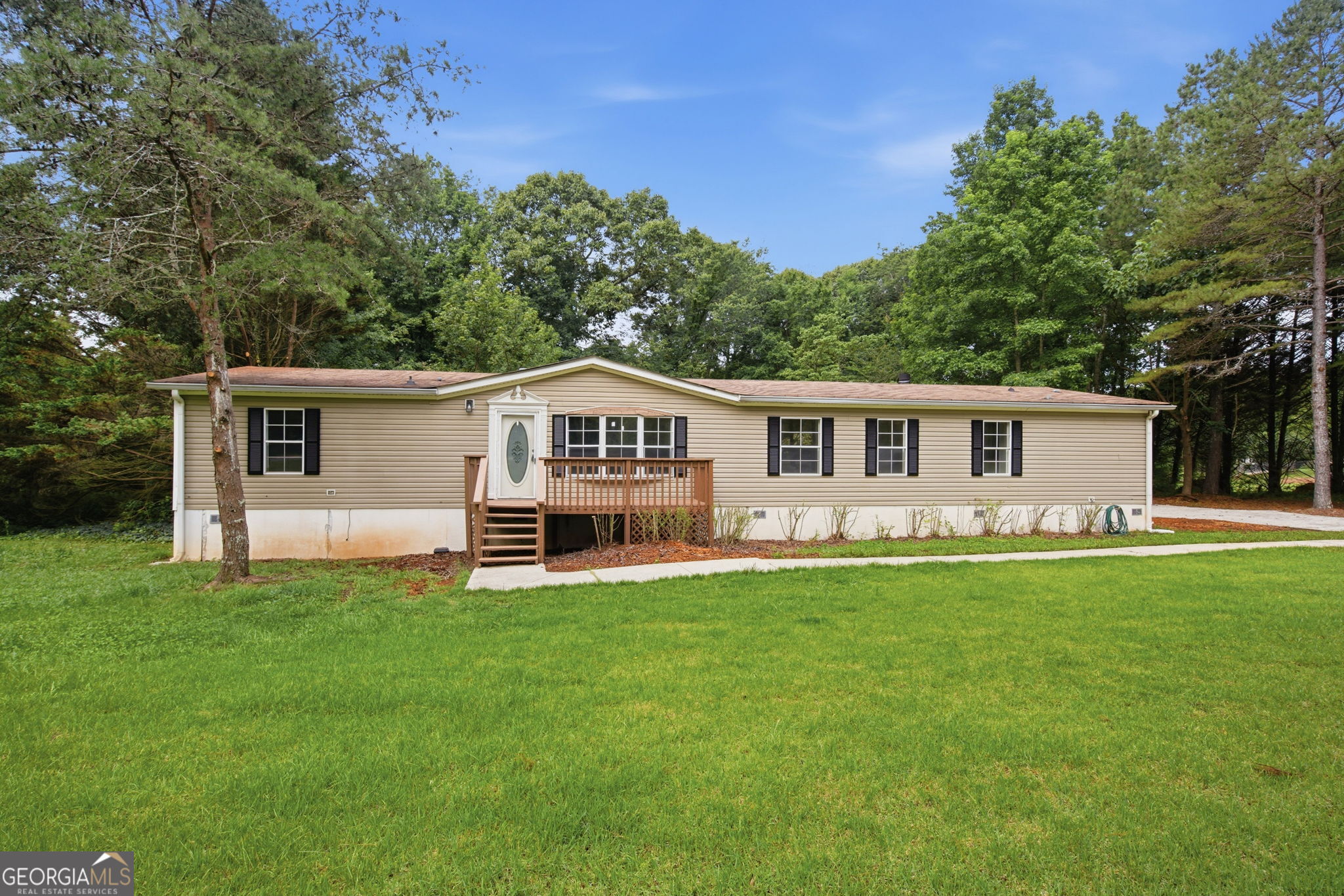 6512 Millwood RD