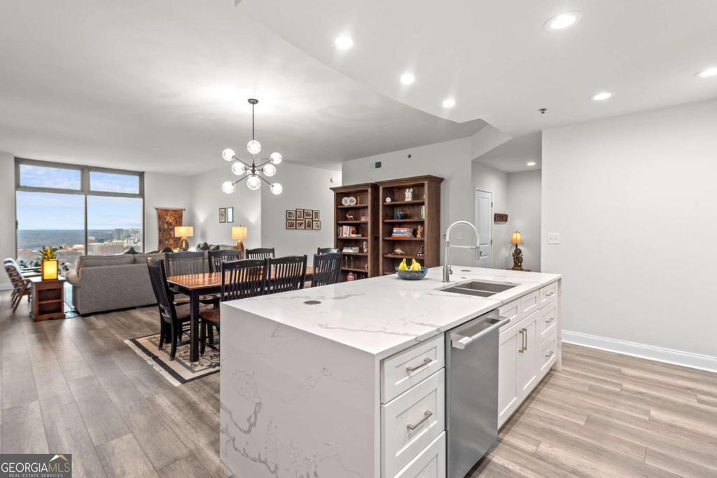 Photo of 270 17th Street NW #3806, Atlanta, GA 30363 (MLS # 10661545)