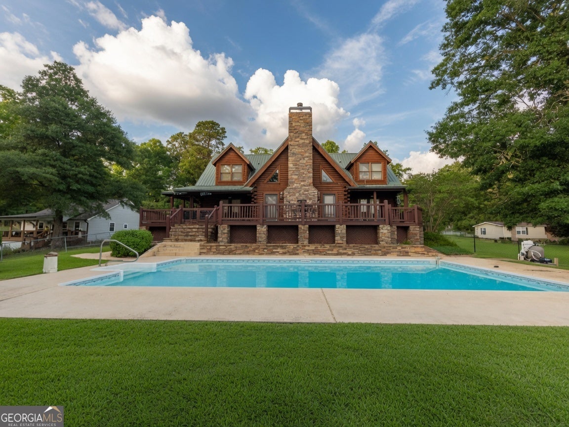 172 Montego Bay RD NW