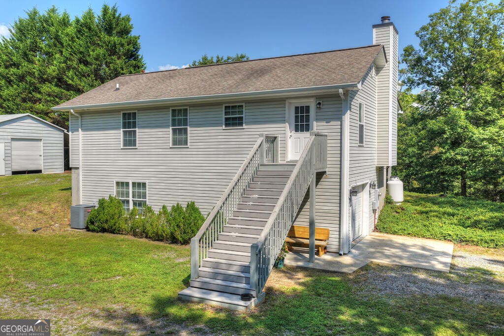 96 Creekside DR