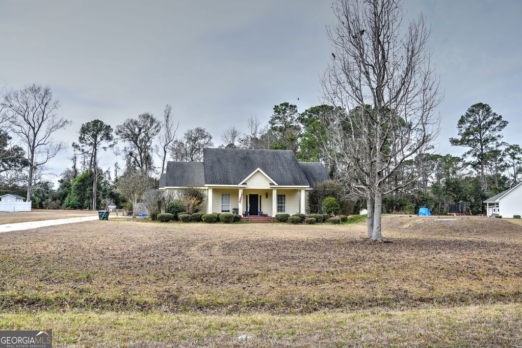 Photo of 118 Foxworth Trail, Nashville, GA 31639 (MLS # 10678942)