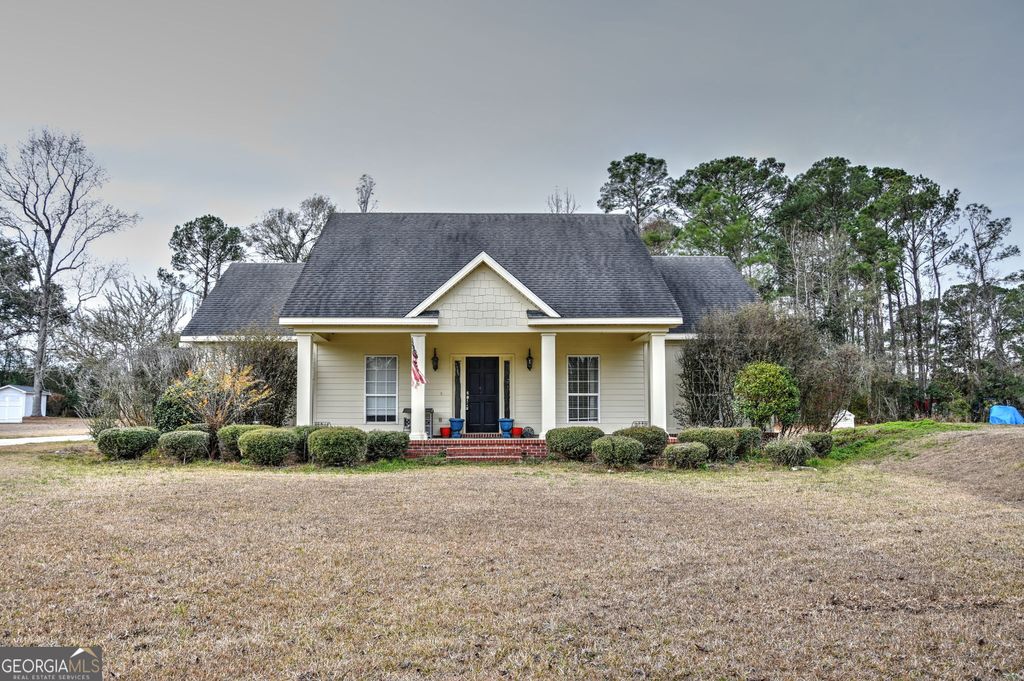 Photo of 118 Foxworth Trail, Nashville, GA 31639 (MLS # 10678942)