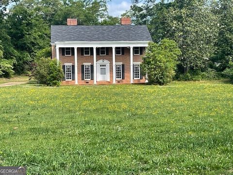 A home in Thomaston