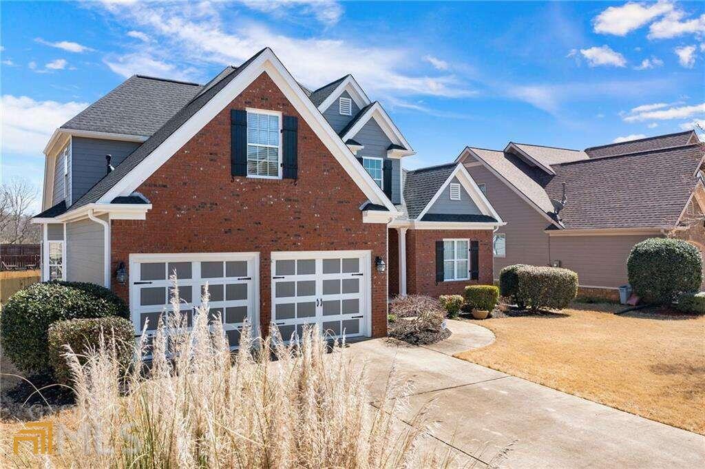Four Seasons - Residential