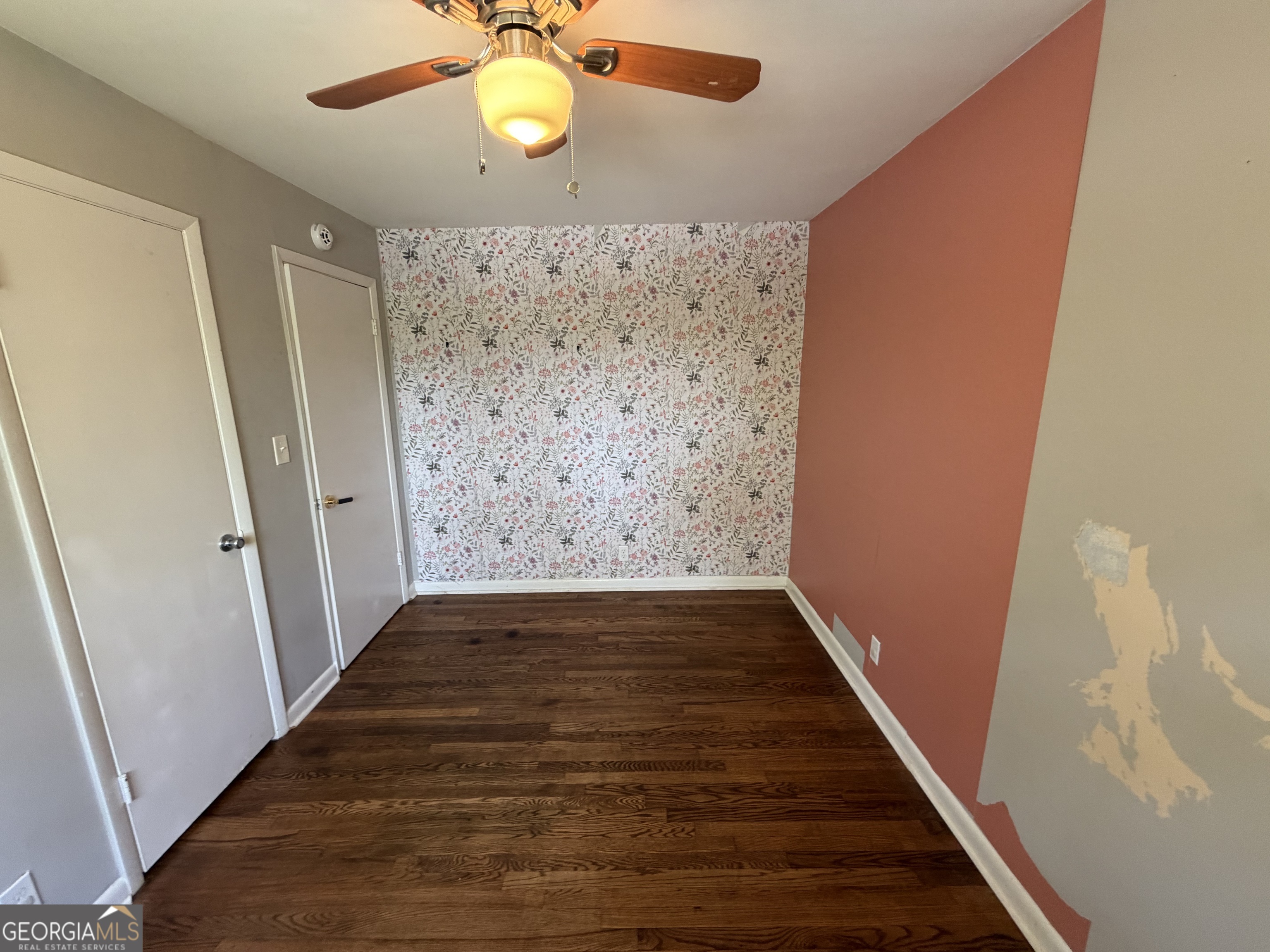2705 Dunmoreland TER