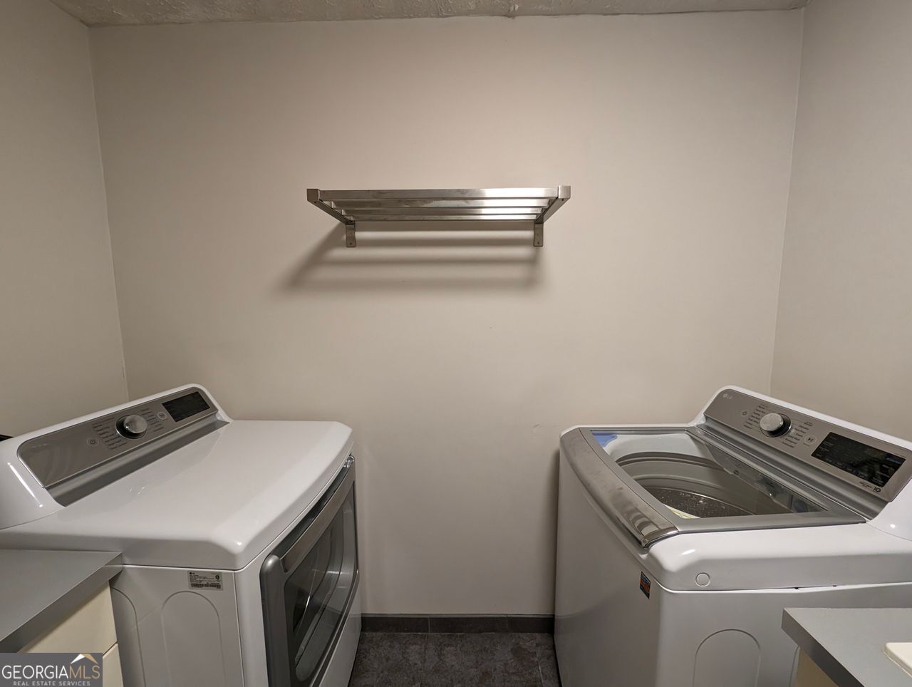 Lake Colony - Residential Lease