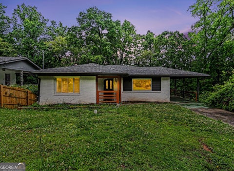 Photo of 186 Arcadia Circle NW, Atlanta, GA 30314 (MLS # 10768765)