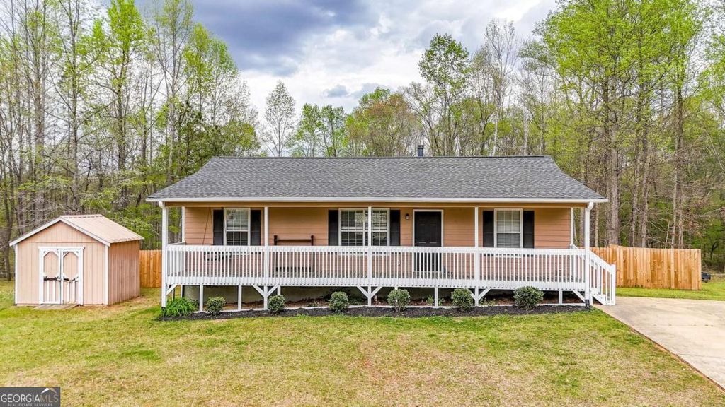 Photo of 436 Rustin Drive, Dallas, GA 30157 (MLS # 10723300)