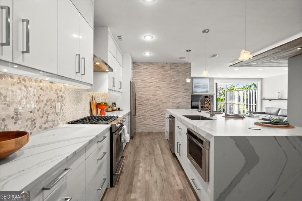 Cumming, Georgia 30041, United States, 2 Bedrooms Bedrooms, ,2 BathroomsBathrooms,Residential,Active,190654