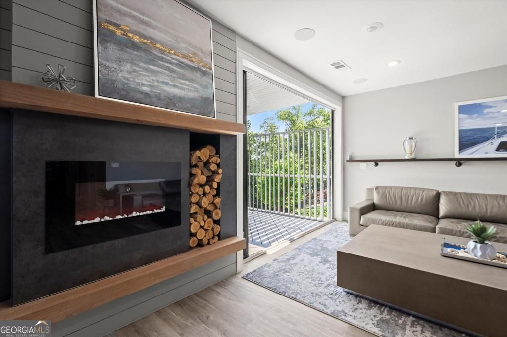 Cumming, Georgia 30041, United States, 2 Bedrooms Bedrooms, ,2 BathroomsBathrooms,Residential,Active,190654