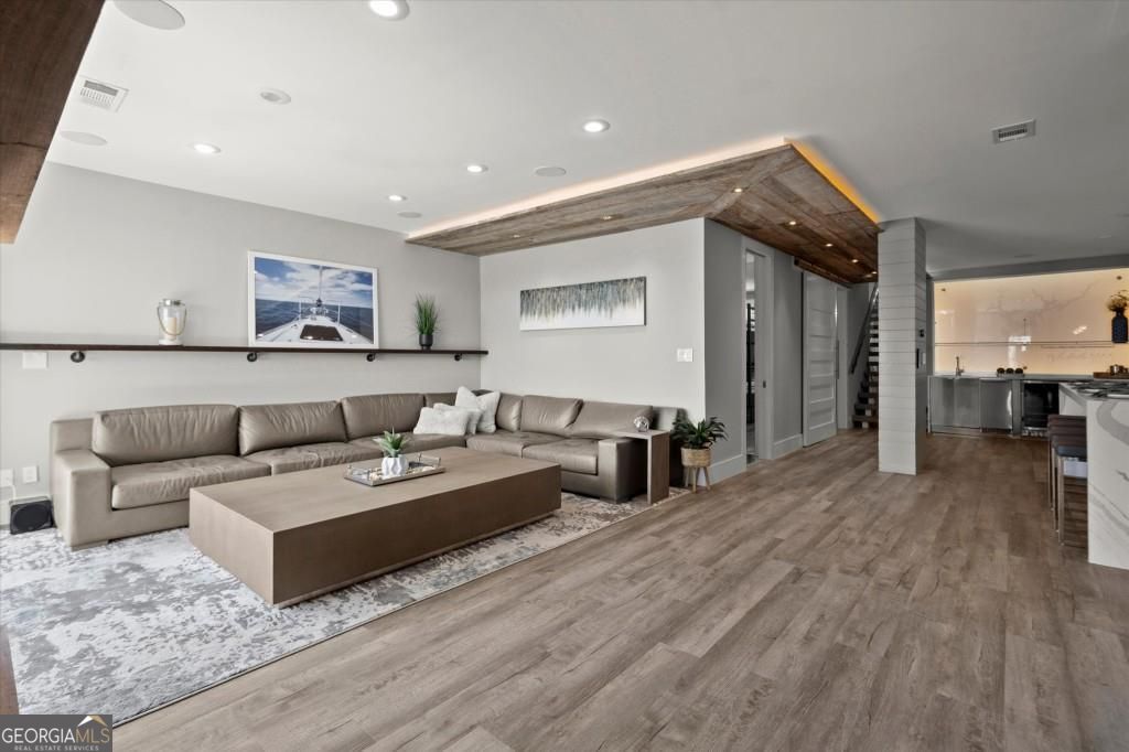 Cumming, Georgia 30041, United States, 2 Bedrooms Bedrooms, ,2 BathroomsBathrooms,Residential,Active,190654