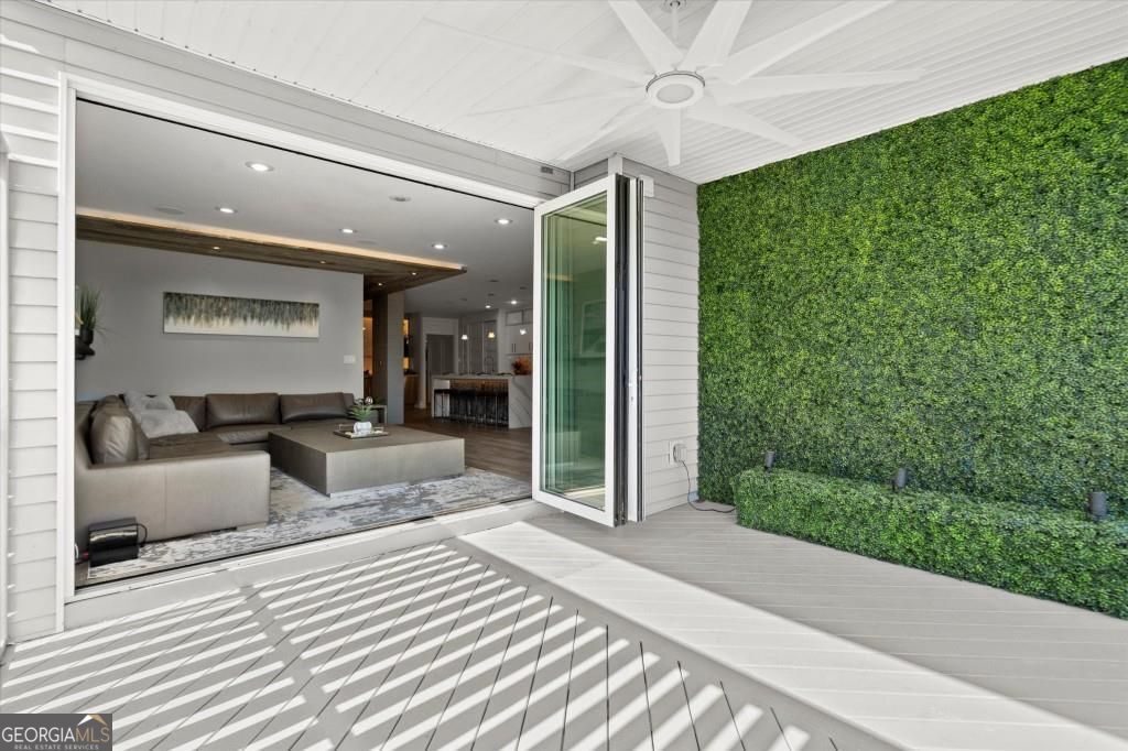 Cumming, Georgia 30041, United States, 2 Bedrooms Bedrooms, ,2 BathroomsBathrooms,Residential,Active,190654