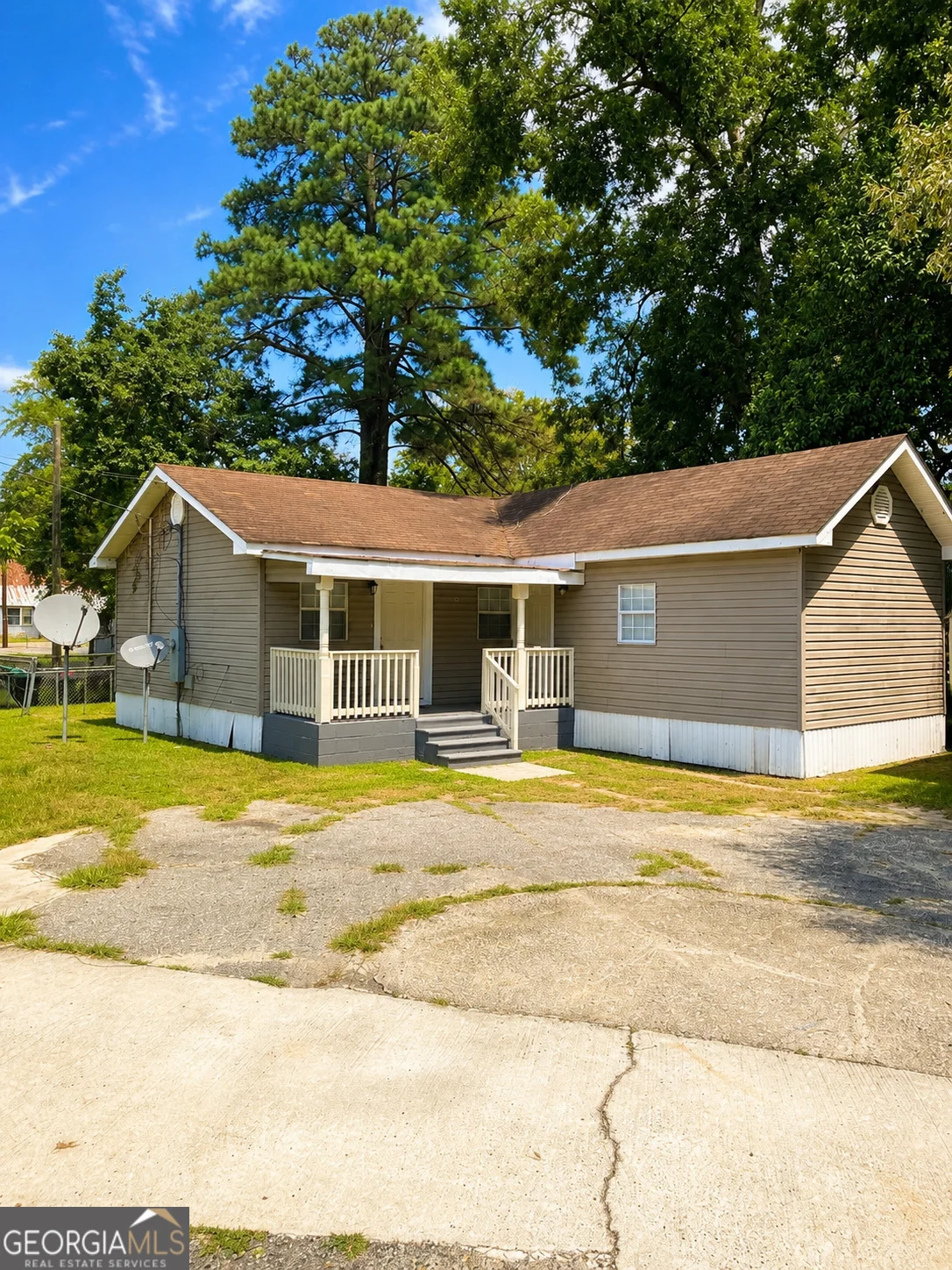 316B E Rr Street, Pelham, GA, 31779