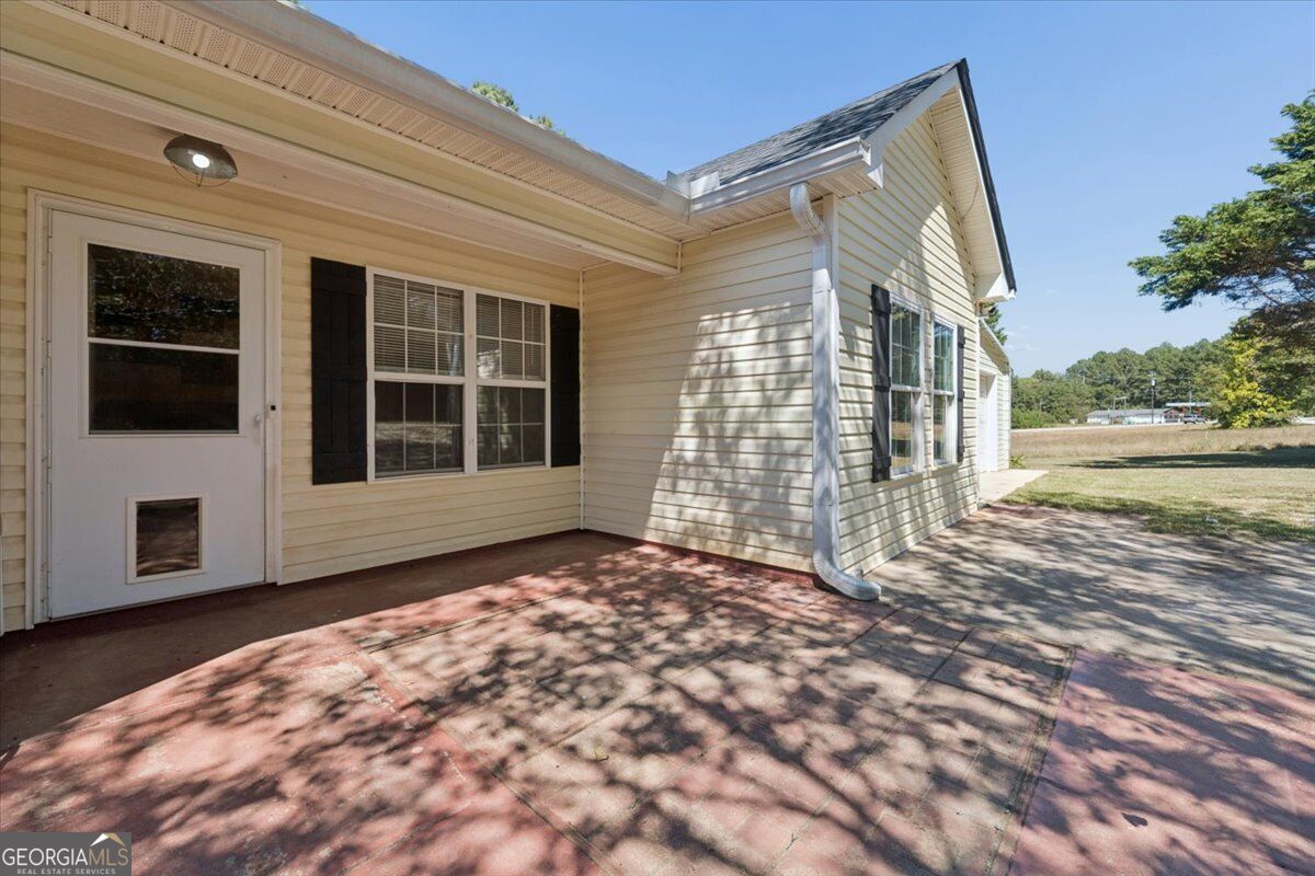1038 Little River RD