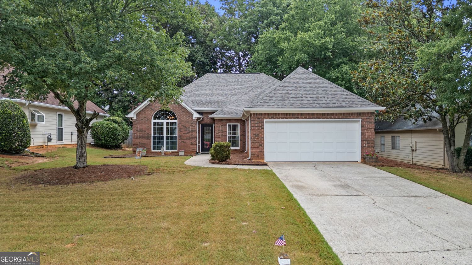 4300 Pinewalk DR