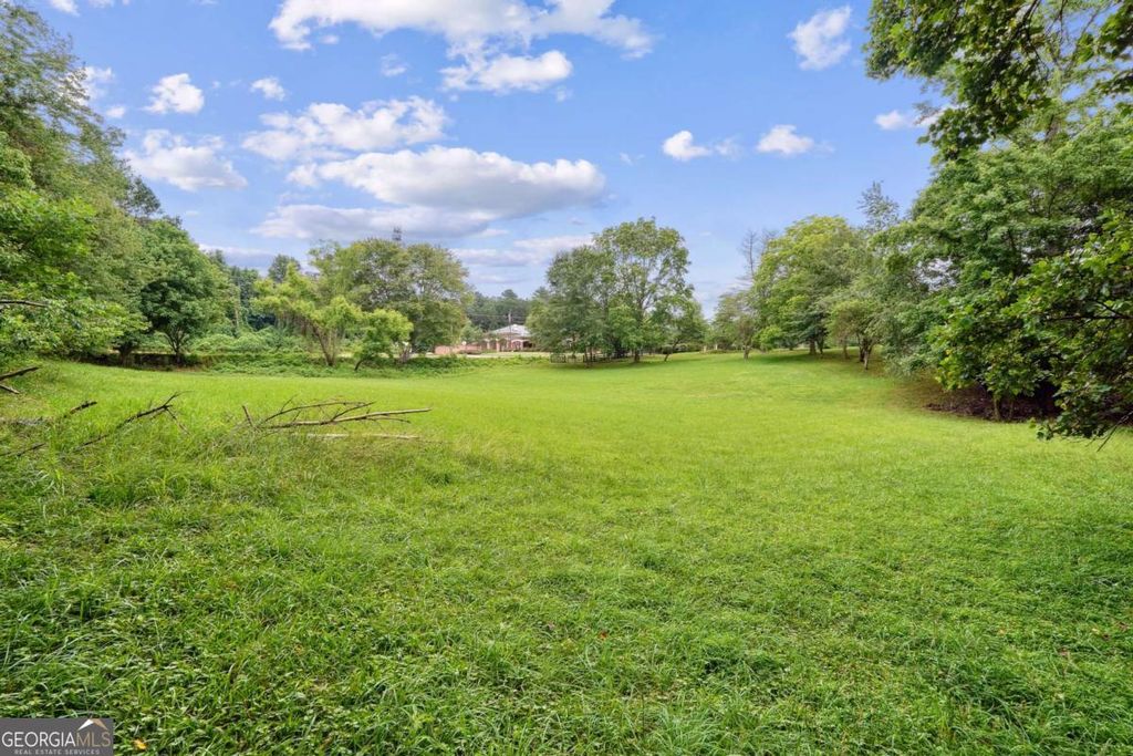 Photo of 0 Cox Road, Roswell, GA 30075 (MLS # 10651522)