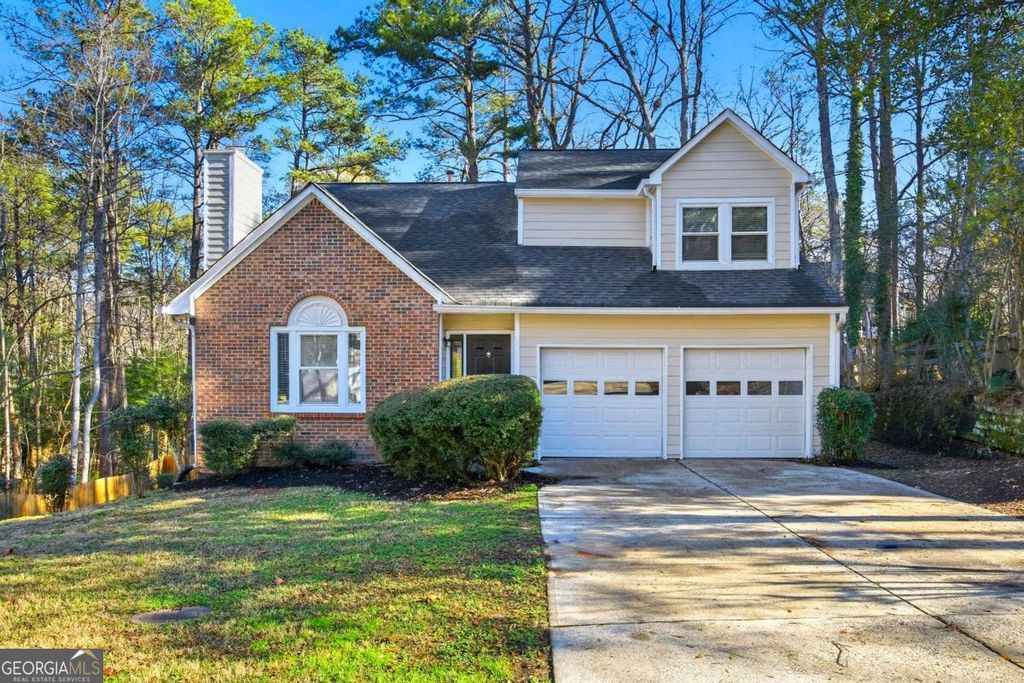 Photo of 10565 Summer Creek Drive, Alpharetta, GA 30022 (MLS # 10678119)