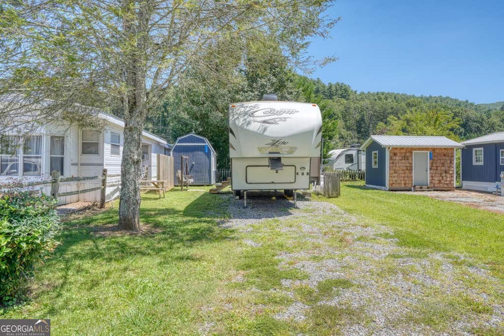 Photo of 4358 Riverbank Run RUN, Hiawassee, GA 30546 (MLS # 10833700)