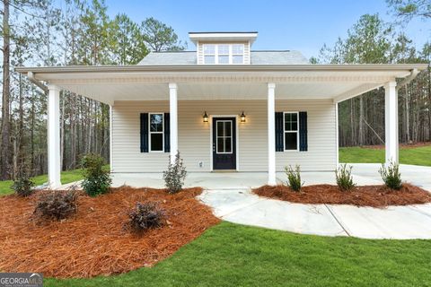 A home in Hogansville